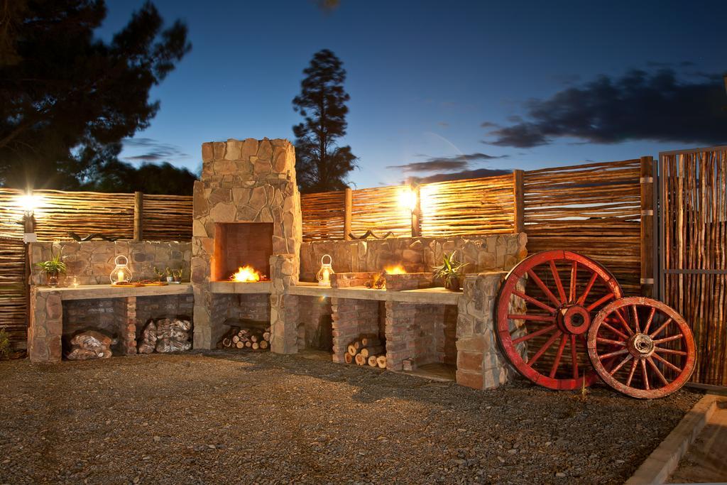 Wagon Wheel Country Lodge Beaufort West Exteriér fotografie
