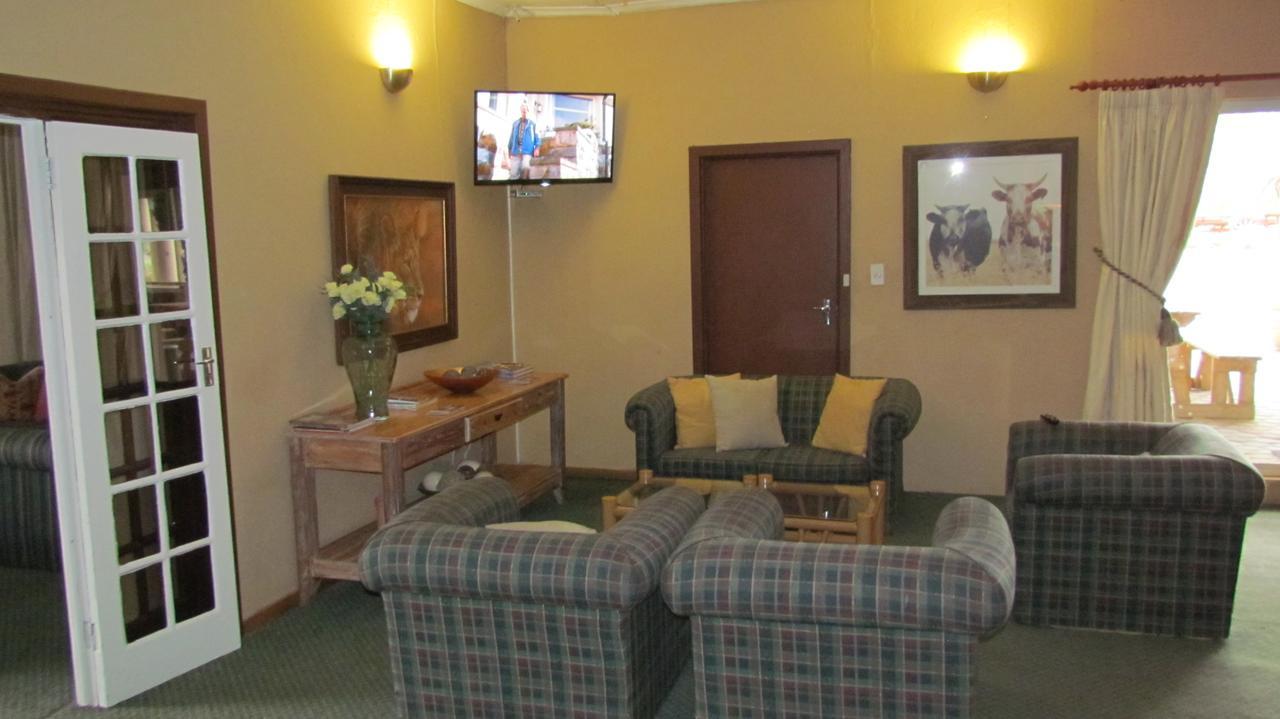 Wagon Wheel Country Lodge Beaufort West Exteriér fotografie