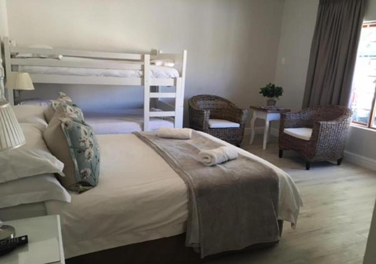 Wagon Wheel Country Lodge Beaufort West Exteriér fotografie